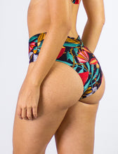 Load image into Gallery viewer, Image 04: Lua Morena Bottom Bottom Sustentaçao Lm Romã