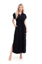 Load image into Gallery viewer, Model Front: Lua Morena Shirtdress Long Shirtdress Liso Preto