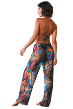 Load image into Gallery viewer, Image 04: Lua Morena Beach Trousers Calca Tule Brinco Preto