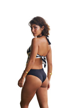 Charger l'image dans la galerie, Model Back: Lua Morena One-Piece Maio Df Seringueira
