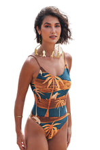 Charger l'image dans la galerie, Model Front: Lua Morena One-Piece Alcinha Santarem