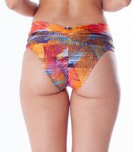 Charger l'image dans la galerie, Image 04: Lua Morena Bottom Bottom Base Acessório Capim Dourado