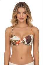 Load image into Gallery viewer, Model Front: Lua Morena Top Top Brisa-Tropical Meia-Taca-Turbinado