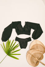 Load image into Gallery viewer, Image 05: Lua Morena Top Top Bufante Macrame Preto