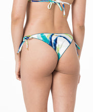 Carregar imagem no visualizador da galeria, Image 04: Lua Morena Bottom Bottom Ripple Rolote Vento

