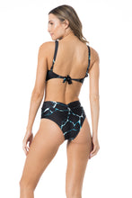 Carregar imagem no visualizador da galeria, Model Back: Lua Morena One-Piece Maio Sicilia Tempestade
