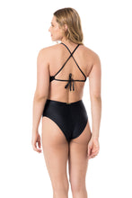 Load image into Gallery viewer, Model Back: Lua Morena One-Piece Maio Macrame Liso Preto
