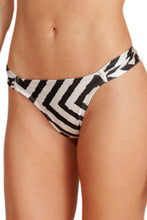 Charger l'image dans la galerie, Gallery: Lua Morena Bottom Bottom Cava Seringueira
