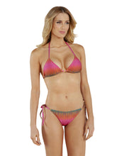 Load image into Gallery viewer, Model Front: Lua Morena Bottom Bottom Iguais Saire
