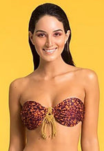 Load image into Gallery viewer, Model Front: Lua Morena Top Top Acessório Macramê Jaguar
