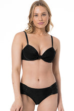 Load image into Gallery viewer, Gallery: Lua Morena Set No Drapeada Media Liso Preto
