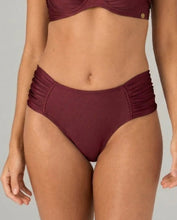 Load image into Gallery viewer, Gallery: Lua Morena Bottom Bottom Acai Drapeada
