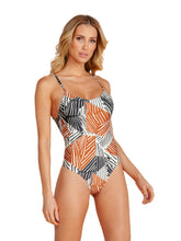 Load image into Gallery viewer, Model Front: Lua Morena One-Piece Alcinha Arapiuns
