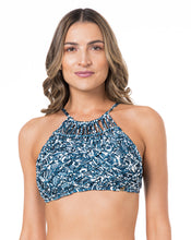 Carregar imagem no visualizador da galeria, Gallery: Lua Morena Top Top Dobrado Macrame Renda
