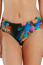 Charger l'image dans la galerie, Gallery: Lua Morena Bottom Bottom Drapeada Larga Brinco Preto
