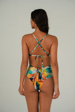 Load image into Gallery viewer, Model Back: Lua Morena One-Piece Maio Compressao Tangara
