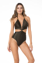 Load image into Gallery viewer, Model Front: Lua Morena One-Piece Maio Sicilia Metal Mangue
