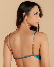 Load image into Gallery viewer, Image 04: Lua Morena Top Top Cinta Saire
