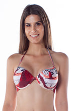 Load image into Gallery viewer, Model Front: Lua Morena Top Top Drape Turbinado Guará Vermelho
