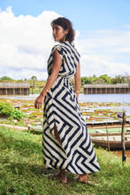Load image into Gallery viewer, Long Shirtdress Seringueira
