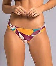 Carregar imagem no visualizador da galeria, Gallery: Lua Morena Bottom Bottom Bolha Drape Rama
