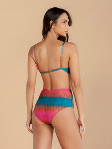 Model Back: Lua Morena Bottom Bottom Cinta Saire