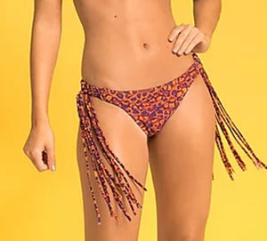 Model Front: Lua Morena Bottom Bottom Tqc Macrame Jaguar