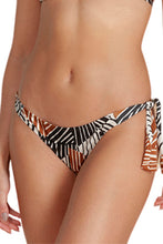 Load image into Gallery viewer, Gallery: Lua Morena Bottom Bottom Triangulo Arapiuns
