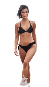 Model Front: Lua Morena Bottom Bottom Triangulo Liso Preto