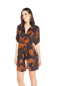 Model Front: Lua Morena Maxi Dresses Chemise Uv Folhagem Terra