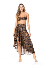 Load image into Gallery viewer, Model Front: Lua Morena Beach Skirt Pareo Babado Uv Onca
