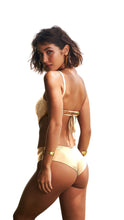 Carregar imagem no visualizador da galeria, Model Back: Lua Morena One-Piece Tipiti Off White
