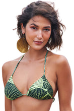 Load image into Gallery viewer, Gallery: Lua Morena Top Top Iguais Vitoria Regia
