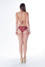 Load image into Gallery viewer, Model Back: Lua Morena Top Top Lua Ripple Jaguar
