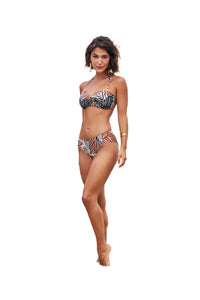 Model Front: Lua Morena Top Top Metal Arapiuns