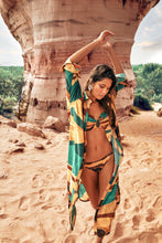 Load image into Gallery viewer, Image 08: Lua Morena Top Top Tqc Metal Pingente Canoa
