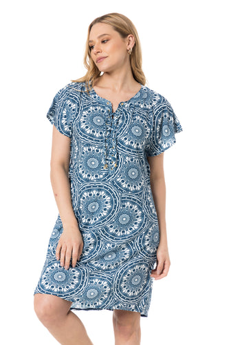 Model Front: Lua Morena Mini Dress Tunica Ilhos Renda