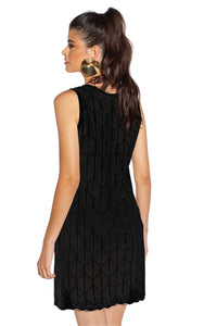 Model Back: Lua Morena Maxi Dresses Vestido Regata Tricot Liso Preto
