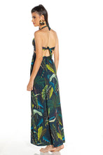 Load image into Gallery viewer, Model Back: Lua Morena Maxi Dresses Vestido Sicilia Uv Crisalida
