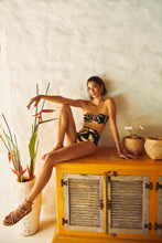 Load image into Gallery viewer, Set Brisa-da-Noite Tqc-Argola Hot-Pants-Cinto
